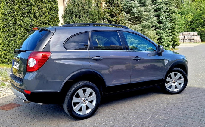 Chevrolet Captiva cena 26900 przebieg: 209267, rok produkcji 2011 z Kłecko małe 631